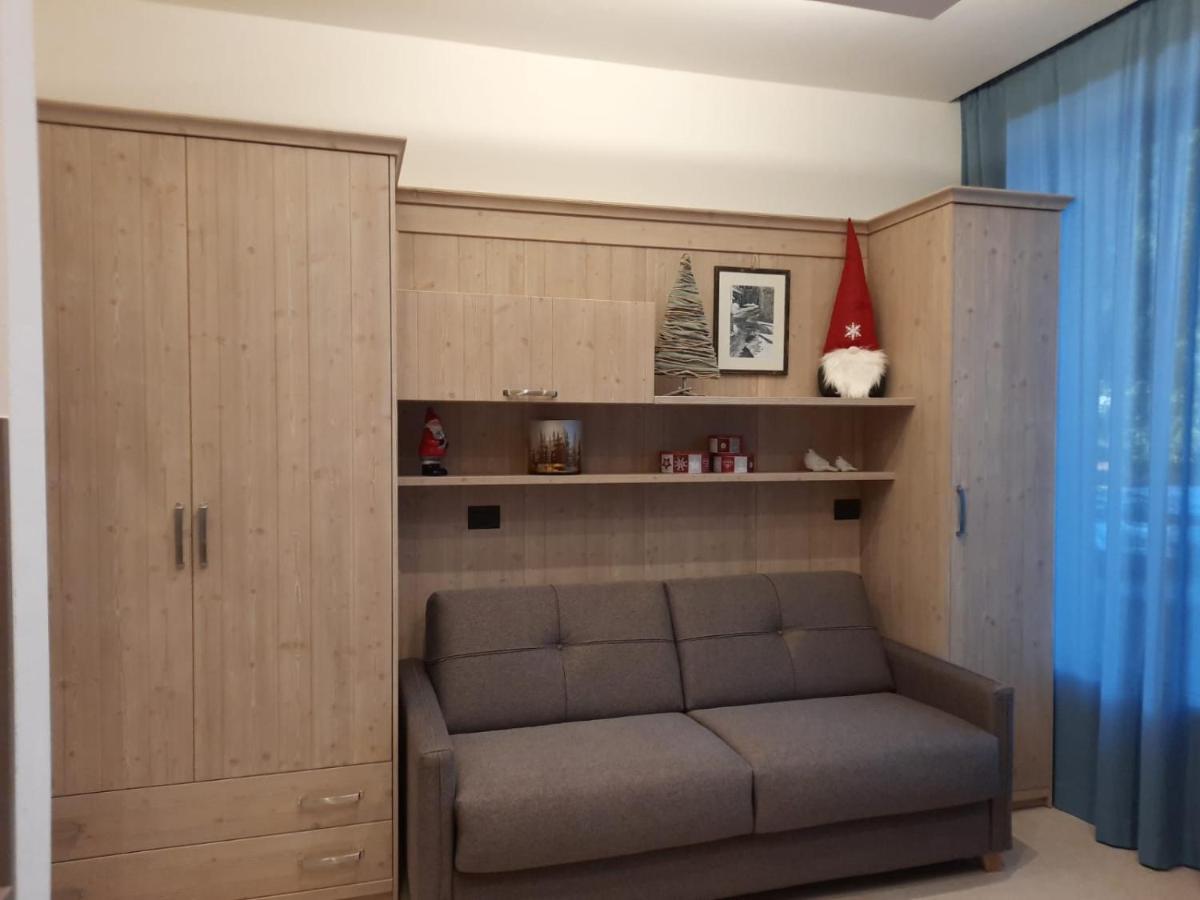 Appartamento SPINALE 1 in centro a Campiglio Madonna Esterno foto
